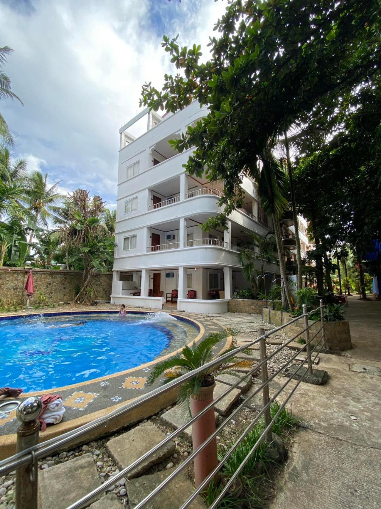 Grand Boracay Resort By Tripzyfun Boracay Island Extérieur photo